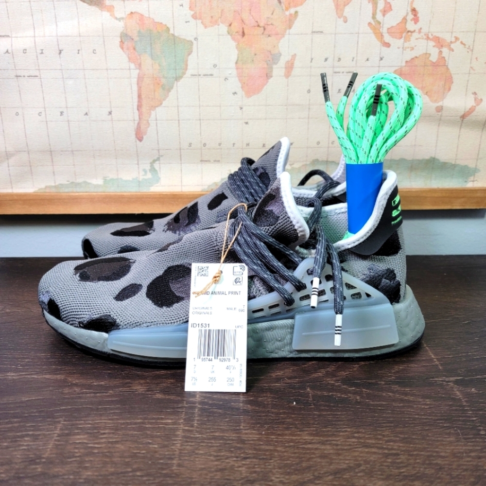 BRAND NEW Adidas NMD Hu Pharrell Animal Print Ash Grey Mens Sz 7.5 Womens Sz 9.0